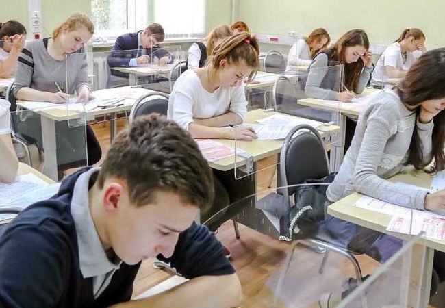 Подготовка к ЕГЭ онлайн и очно с преподавателями высшей категории и экспертами ЕГЭ