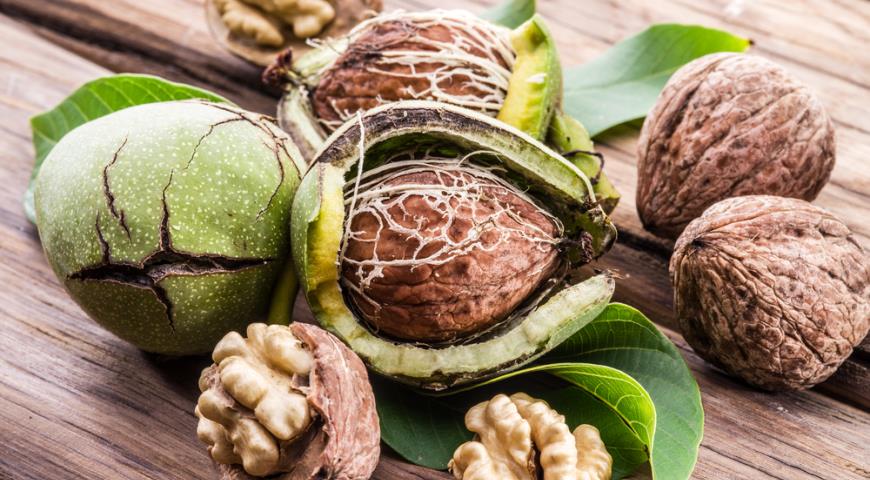 Здоровое питание с грецкими орехами