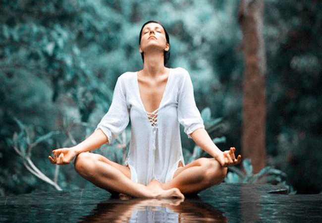 Как научиться правильно медитировать?