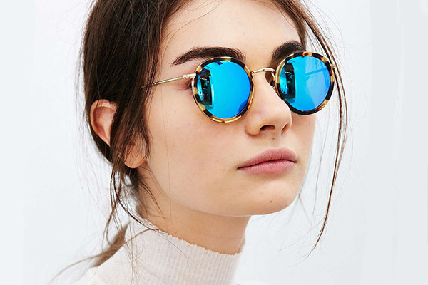 Модные тенденции и популярность в очках