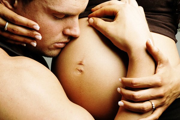 Безопасный и комфортный секс во время беременности