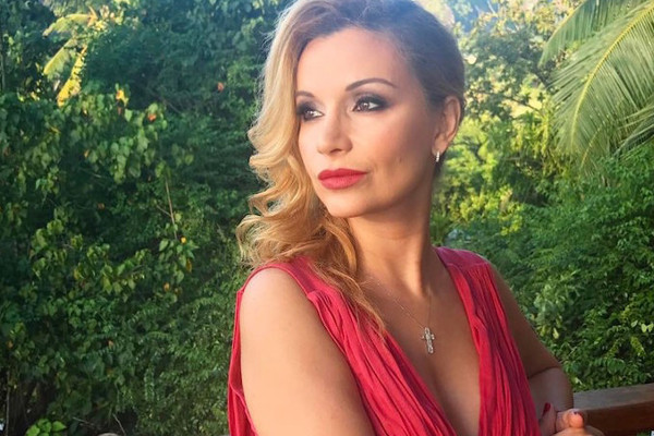 ОЛЬГА ОРЛОВА ПОМОГЛА ОЛЬГЕ БУЗОВОЙ ПЕРЕЖИТЬ РАЗВОД
